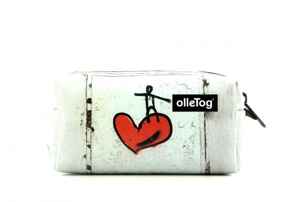Cosmetic bag Burgstall Kranzelstein heart, red, white, wall